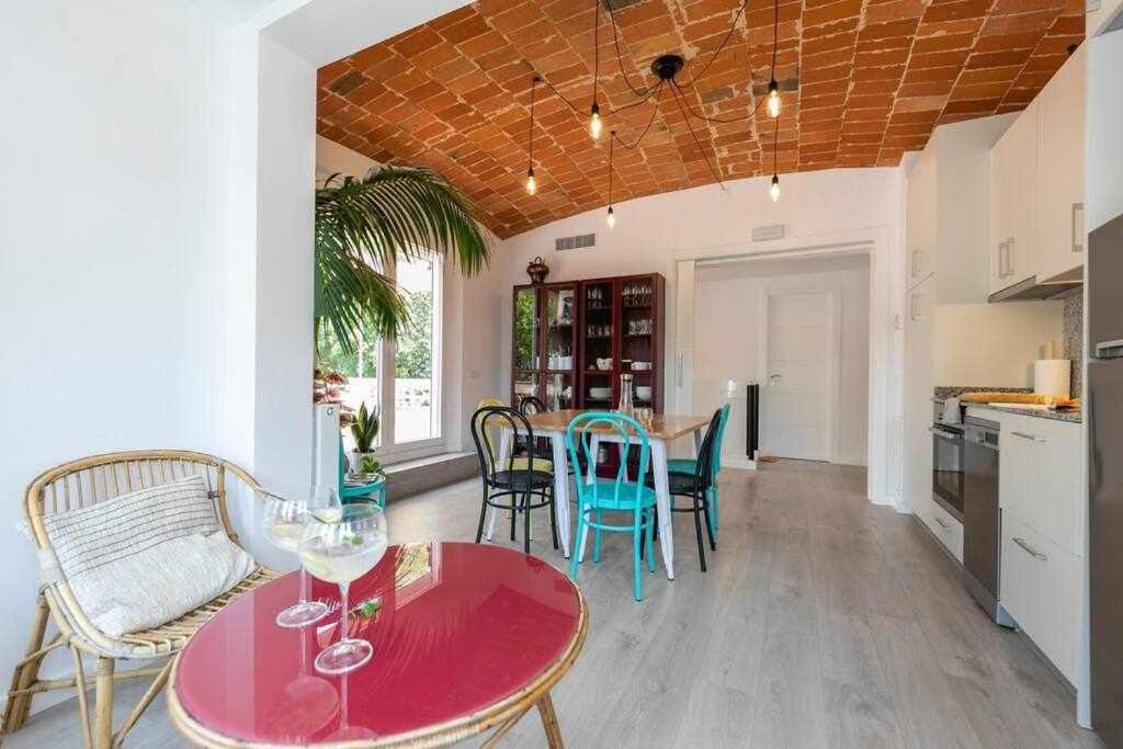 Newly Renovated Room W Pool & Bikeparking Жирона Экстерьер фото