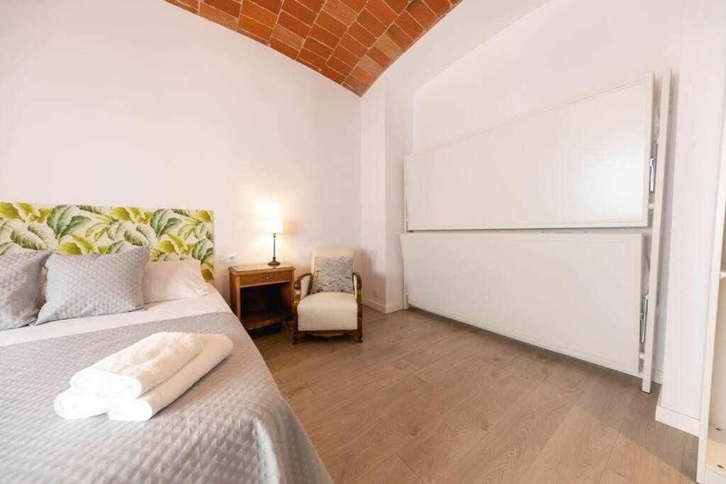 Newly Renovated Room W Pool & Bikeparking Жирона Номер фото
